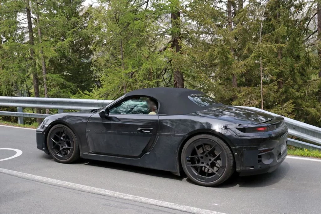 El Porsche Boxster eléctrico lo enseña todo 23 Motor16 Porsche Boxster EV 21 Motor16