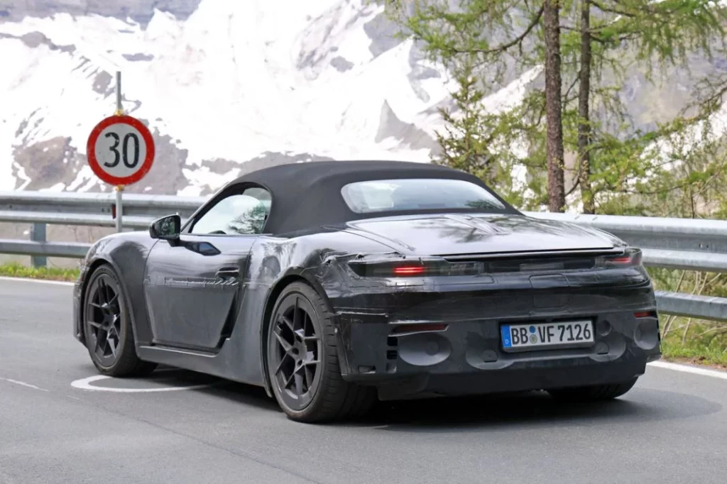 El Porsche Boxster eléctrico lo enseña todo 26 Motor16 Porsche Boxster EV 24 Motor16