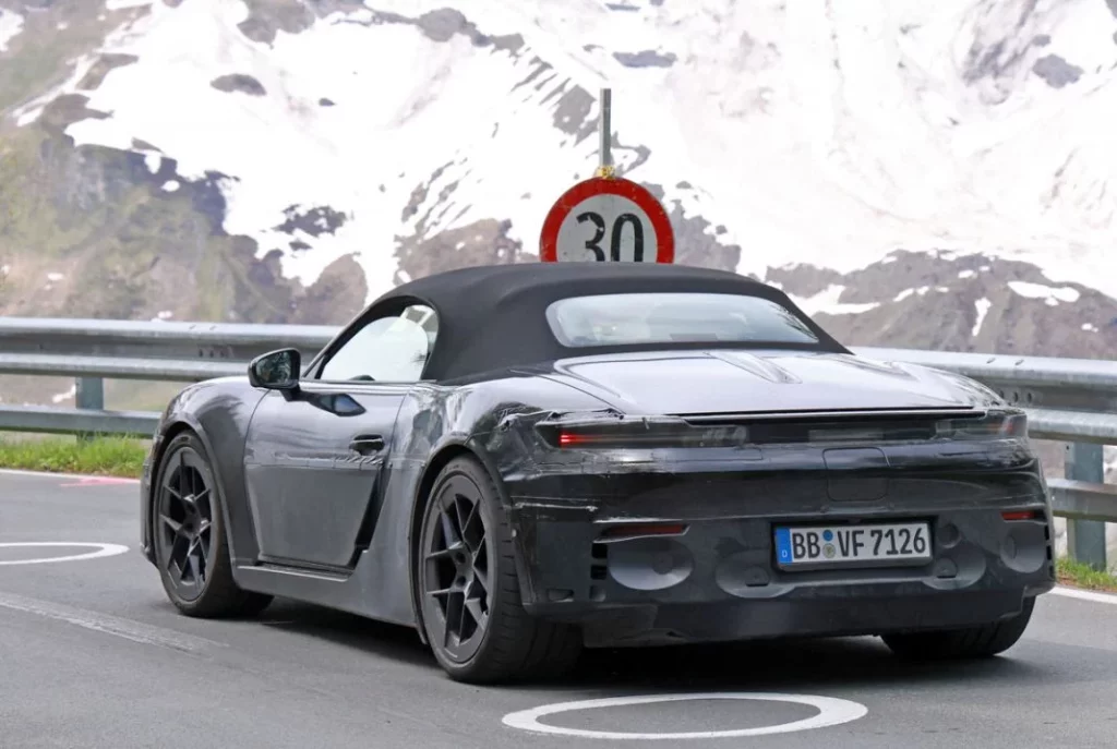 El Porsche Boxster eléctrico lo enseña todo 27 Motor16 Porsche Boxster EV 25 Motor16