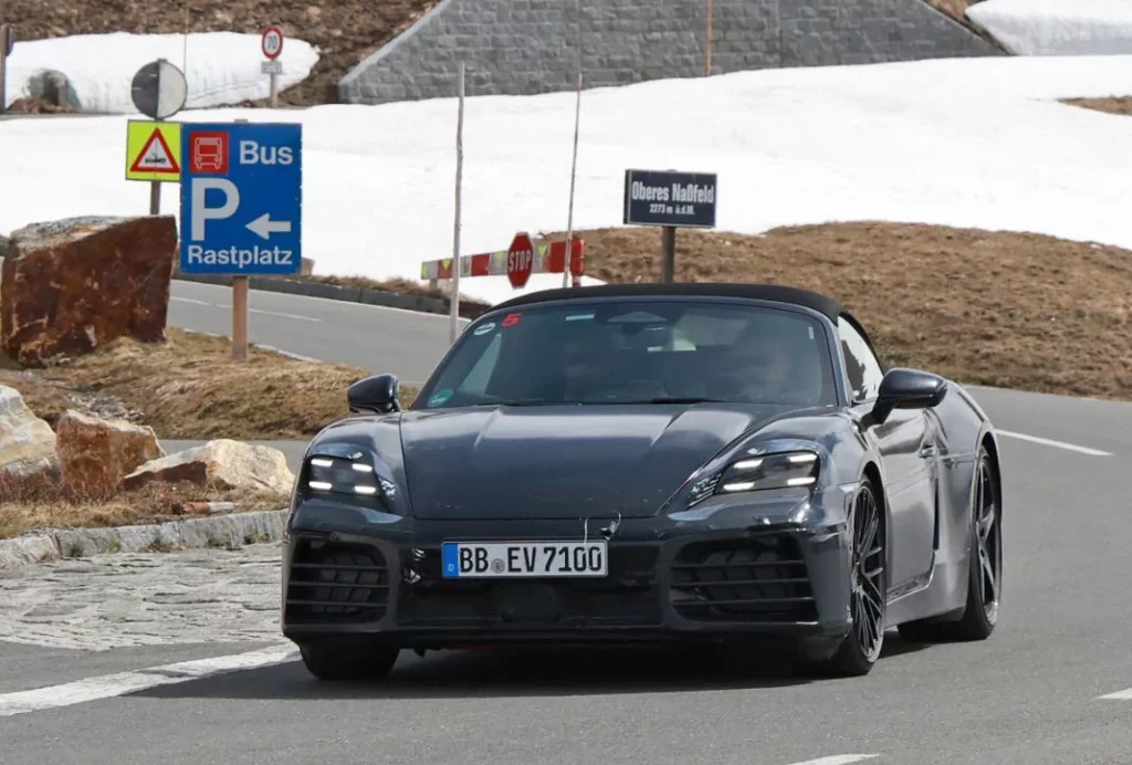 El Porsche Boxster eléctrico lo enseña todo 5 Motor16 Porsche Boxster EV 3 Motor16