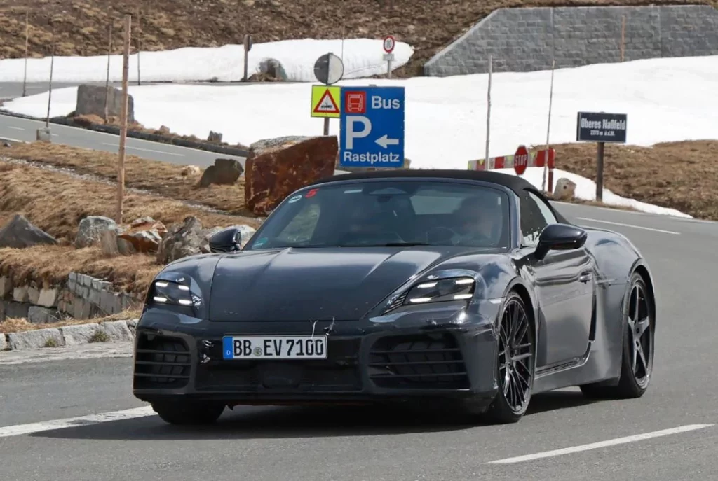 El Porsche Boxster eléctrico lo enseña todo 6 Motor16 Porsche Boxster EV 4 Motor16
