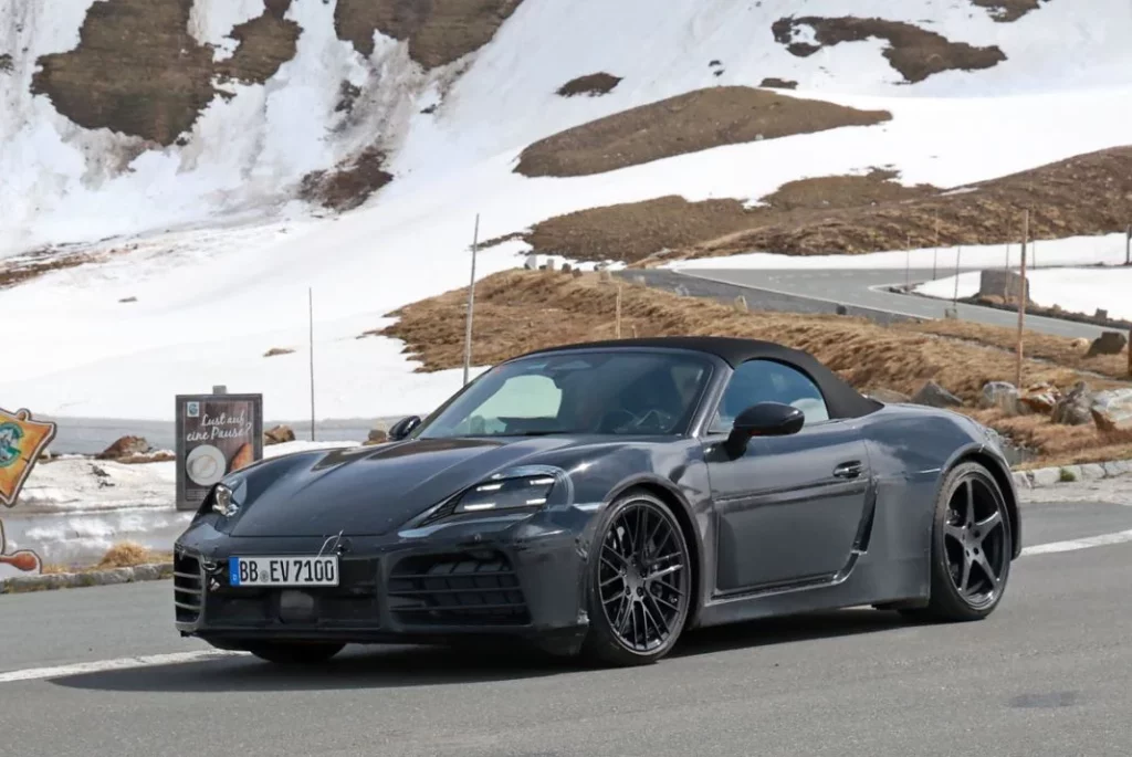 El Porsche Boxster eléctrico lo enseña todo 8 Motor16 Porsche Boxster EV 6 Motor16