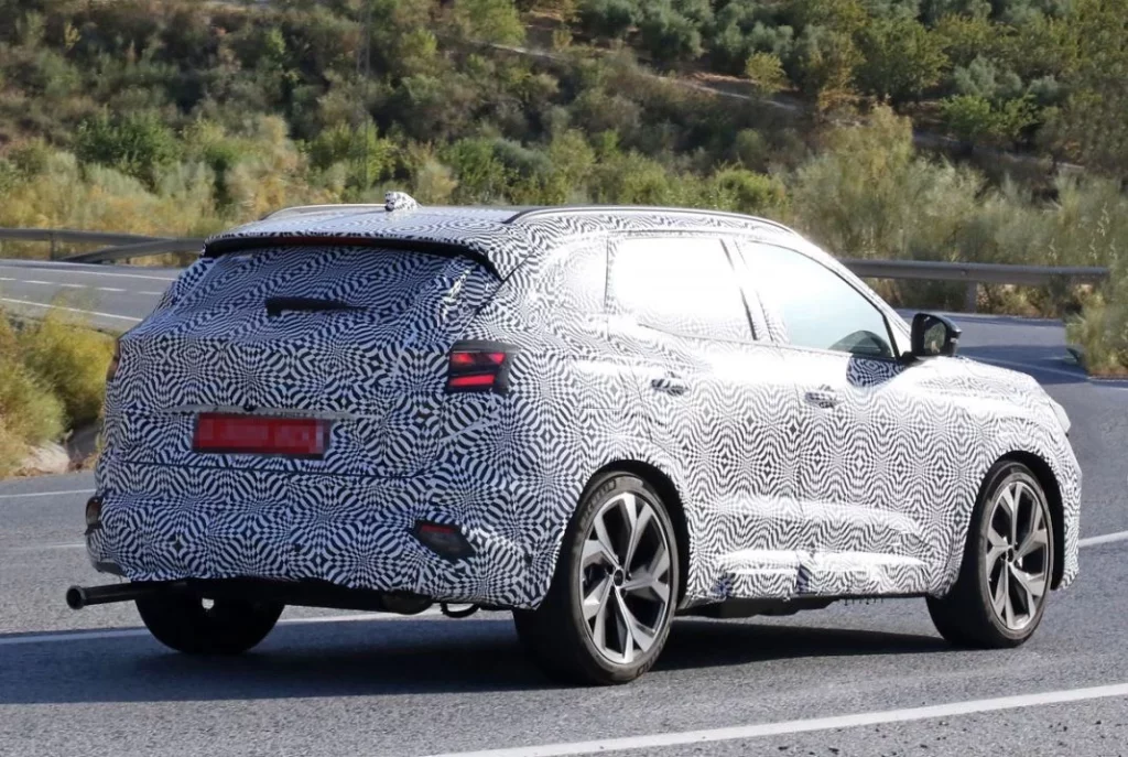 El nuevo Renault Austral ya está en la carretera 3 Motor16 Renault Austral facelift 10 Motor16