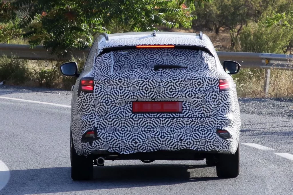 El nuevo Renault Austral ya está en la carretera 17 Motor16 Renault Austral facelift 14 Motor16