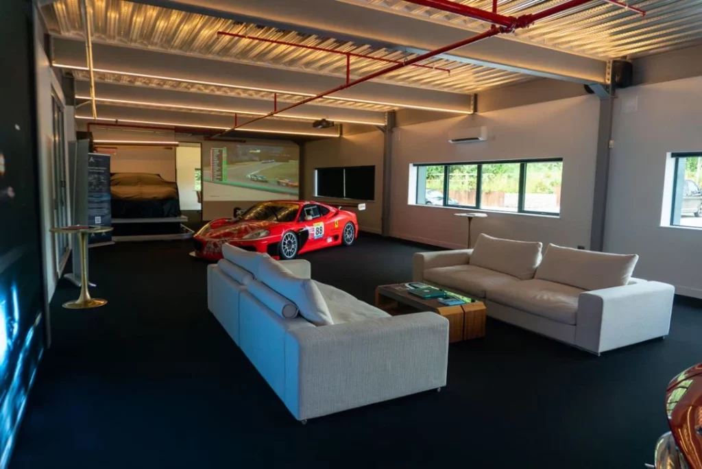 SHY Automotive, el 'hotel' inglés, de 5 estrellas, para coches exclusivos 18 Motor16 SHY Automotive 17 Motor16