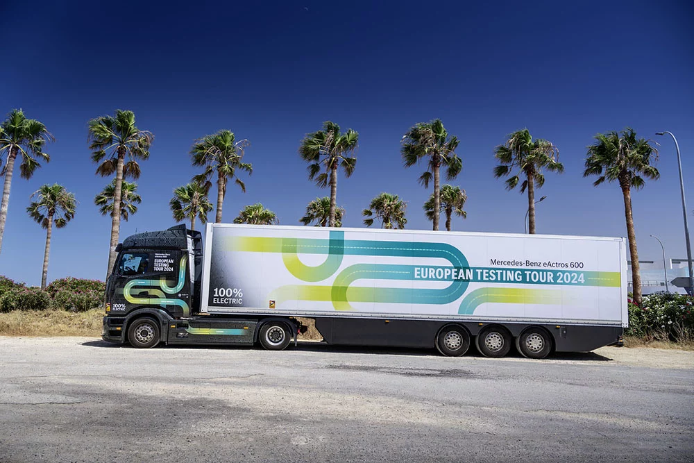 El largo viaje de Cabo Norte a Tarifa en el supercamión eléctrico de Mercedes 21 Motor16 VIAJE MERCEDES EACTROS 17 Motor16