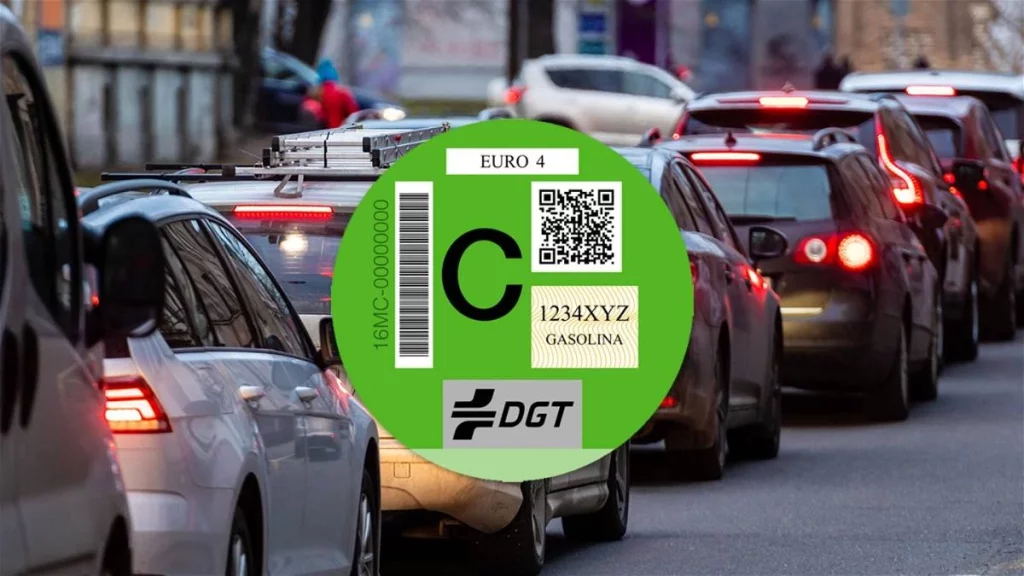 Se empieza a estrechar el cerco sobre los coches con etiqueta B y C de la DGT 156 Motor16 ZBE
