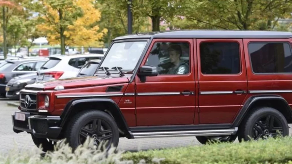 ¿Cuáles son los coches que abandonaría Kevin De Bruyne en Inglaterra?