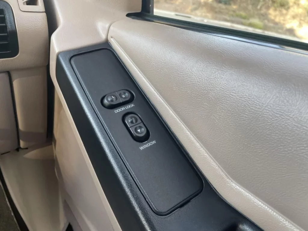 ford explorer parque jurasico 221 Motor16