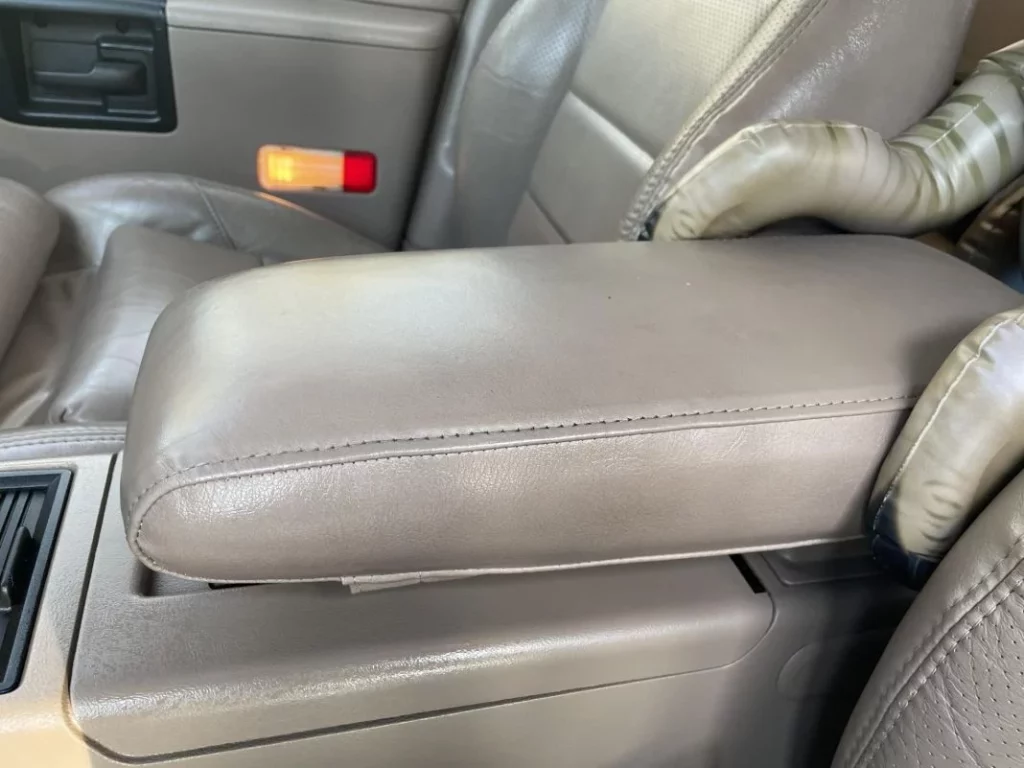 ford explorer parque jurasico 235 Motor16
