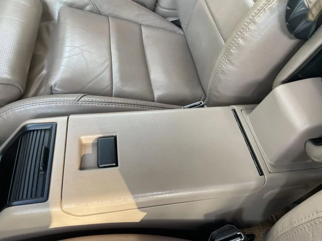 ford explorer parque jurasico 240 Motor16