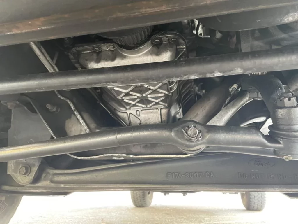 ford explorer parque jurasico 250 Motor16