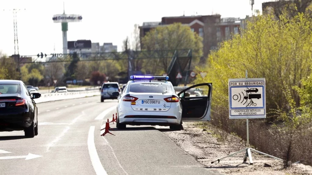 Para no creerlo… El conductor que pasó a 238 km/h por delante de un radar señalizado 1 Motor16 ¿Cómo reaccionó la Guardia Civil tras la alerta del radar?