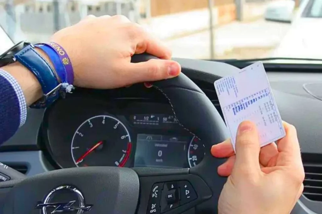 Si sufres alguna de estas enfermedades quizás no puedas renovar el carné de conducir 12 Motor16 carné