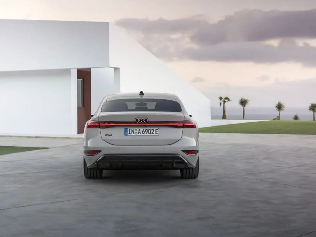 Audi A6 e-tron: Primer contacto con la nueva berlina eléctrica premium 26 Motor16 nuevo audi a6 e tron s6 avant sportback 49 Motor16