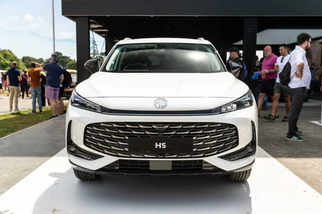 El nuevo MG HS debuta en el Festival de Goodwood 2024 14 Motor16 nuevo mg hs goodwood 2024 13 Motor16