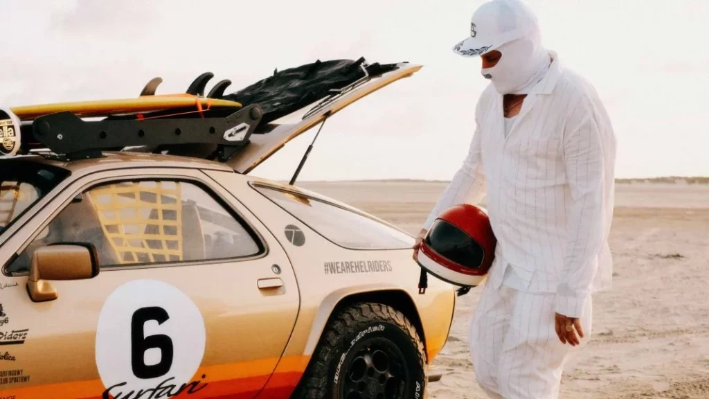 Porsche 928 Surfari: La brillante locura de un surfero polaco 8 Motor16 porsche 928 surfari 11 Motor16