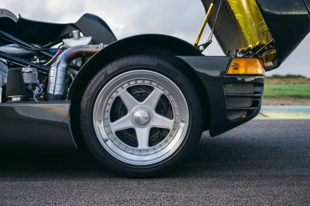 1992 Schuppan 962CR Mecum 20 Motor16