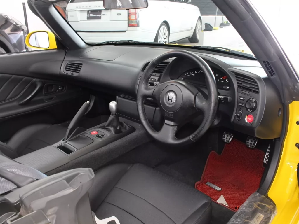 1999 Honda S2000. Vistec R. Imagen interior.