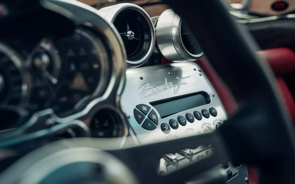 2003 Pagani Zonda Nero 16 Motor16