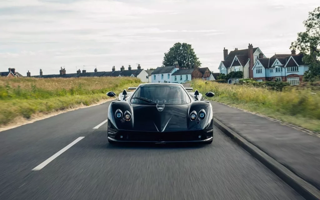2003 Pagani Zonda Nero 8 Motor16