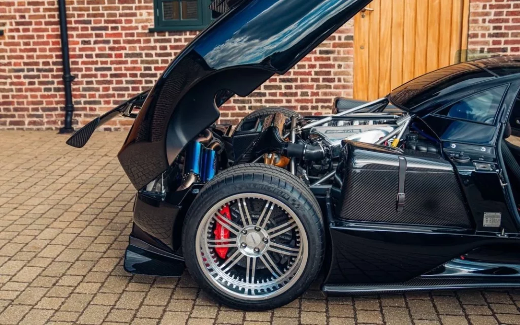 2003 Pagani Zonda Nero DK 1 Motor16