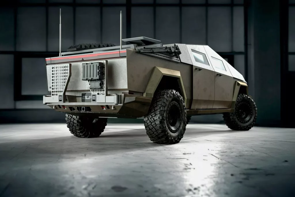 El Tesla Cybertruck se prepara para la guerra: Literal 6 Motor16 2024 Archimedes Sting Tesla Cybertruck 3 Motor16