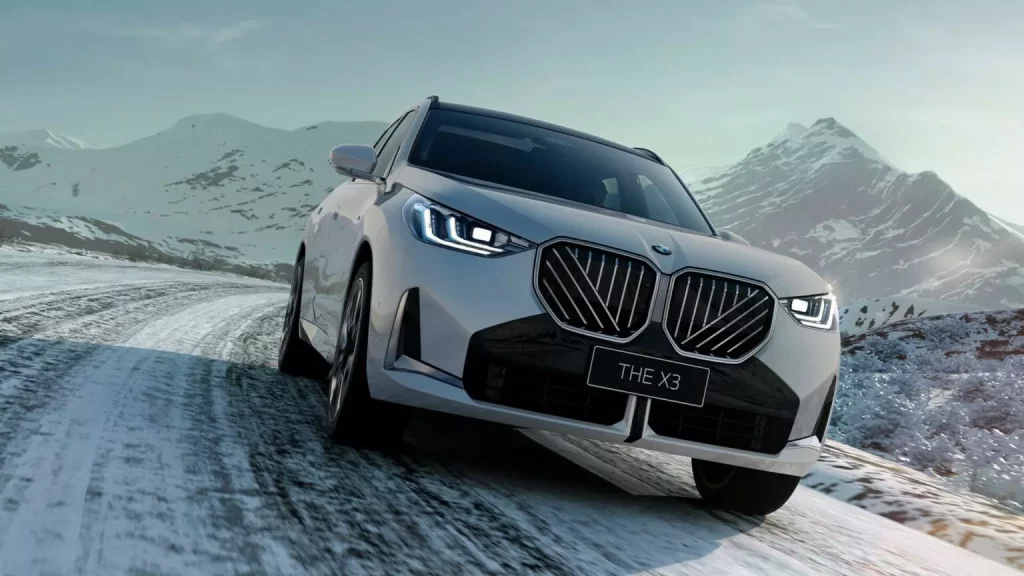 2024 BMW X3 China. Imagen delantera.