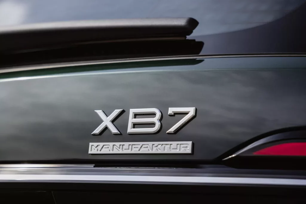 2024 BMW X7 ALPINA XB7 Manufaktur 22 Motor16