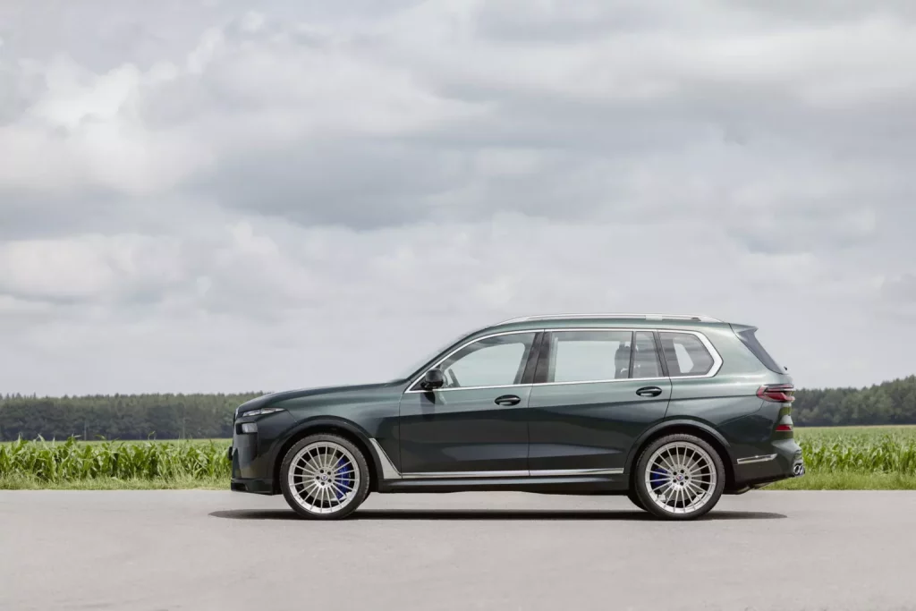 2024 BMW X7 ALPINA XB7 Manufaktur 4 Motor16