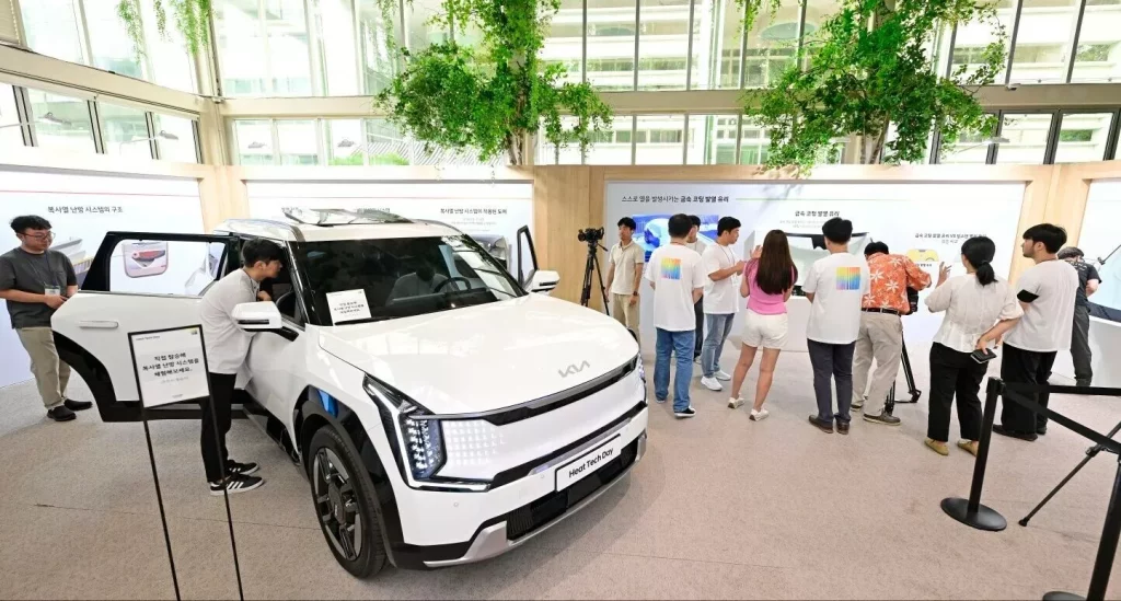 El suelo radiante llegará a los futuros eléctricos de Hyundai, Kia y Genesis 4 Motor16 2024 Hyundai kia paneles Radiantes 6 Motor16