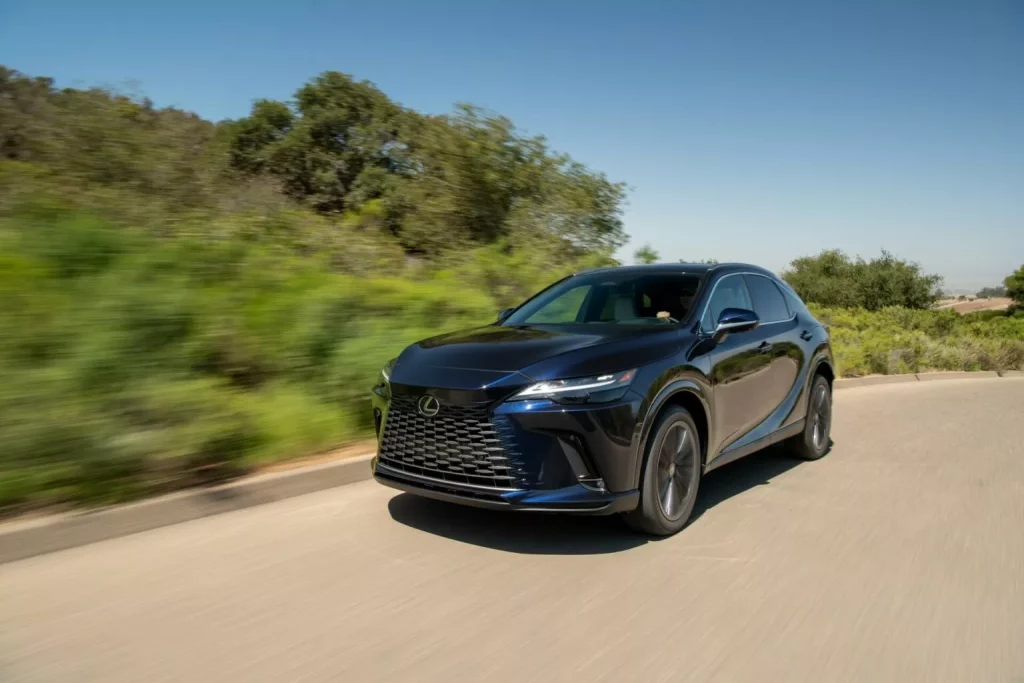 El Lexus RX se pone en forma al otro lado del charco 16 Motor16 2024 Lexus RX 15 Motor16