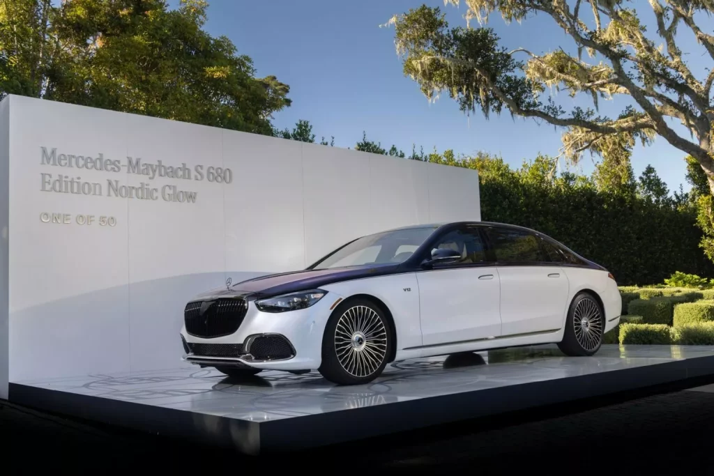 2024 Mercedes-Maybach S 680 Edition Nordic Glow. Imagen exterior.