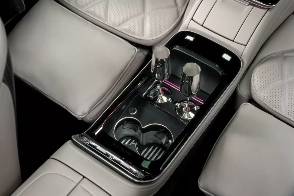 2024 Mercedes Maybach S680 Edition Nordic Glow 20 Motor16