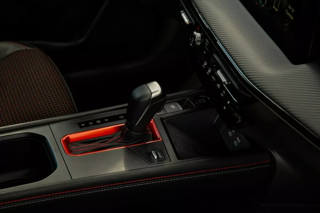 2024 Nissan Kicks USA. Imagen cambio.
