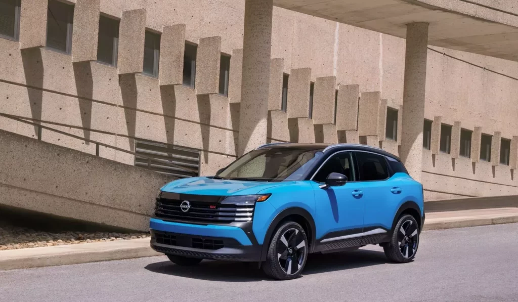 2024 Nissan Kicks USA 7 Motor16