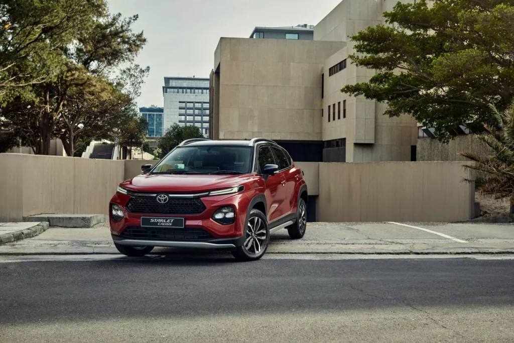 2024 Toyota Starlet Cross 20 Motor16