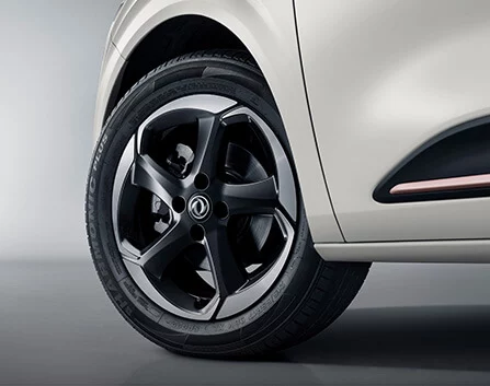 2024 dongfeng nami box 2 Motor16
