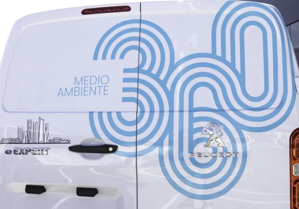 55 vehículos eléctricos para cuidar los parques de Madrid 1 Motor16 6 Acciona Motor16