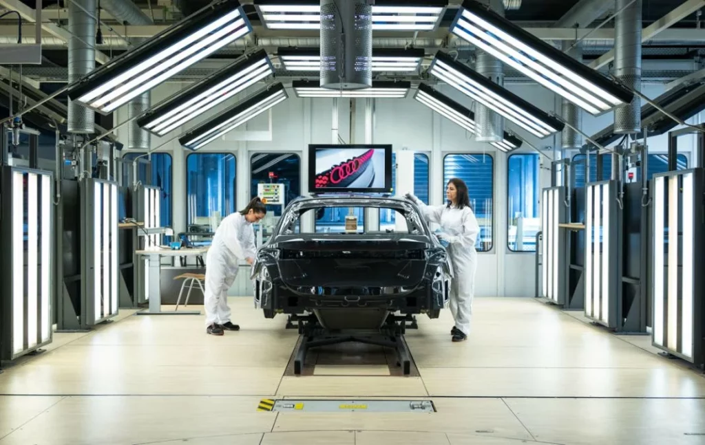 AUDI A5 NECKARLSUM 2 Motor16