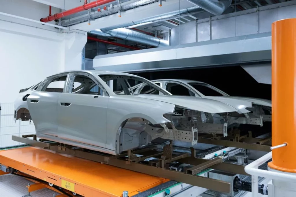 AUDI A5 NECKARLSUM 28 Motor16