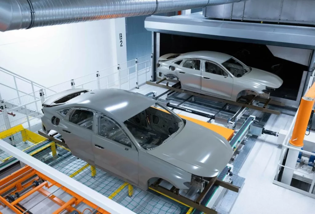 AUDI A5 NECKARLSUM 29 Motor16