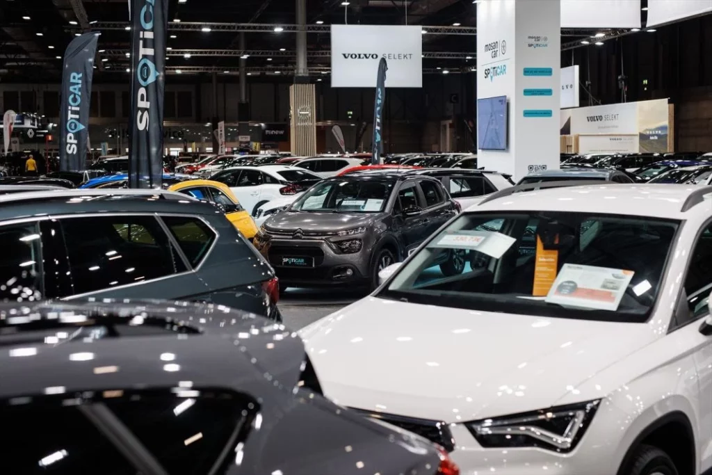 El renting da ejemplo con las etiquetas 3 Motor16 EuropaPress 5269180 venta coches salon vehiculo ocasion 2023 recinto ferial ifema madrid 13 Motor16