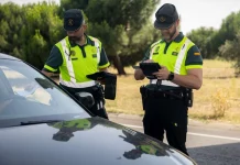 Si la Guardia Civil te abre el depósito de gasolina, prepárate para una multa de 6.000 euros