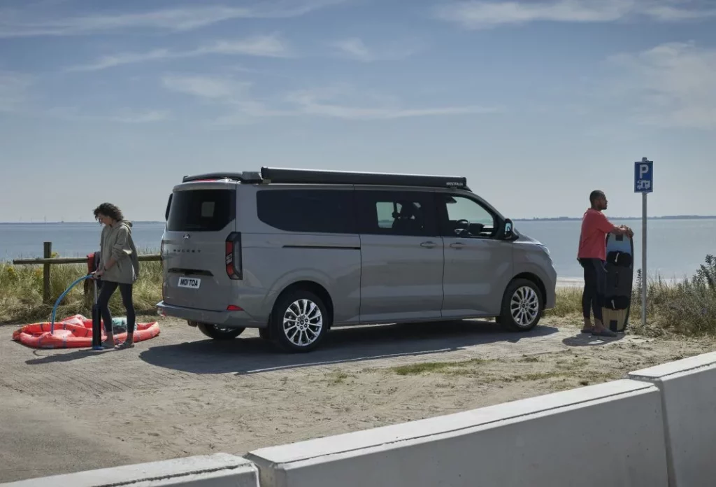 Ford añade nuevas versiones a la gama la Transit Custom Nugget 24 Motor16 Ford Transit Nugget 24 Motor16