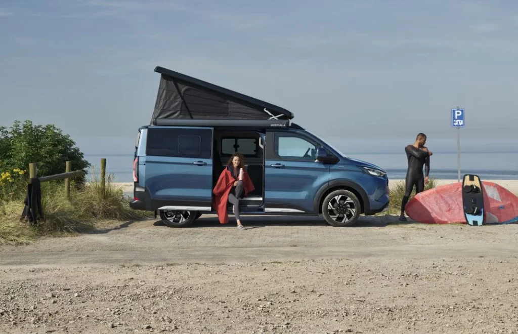 Ford añade nuevas versiones a la gama la Transit Custom Nugget 11 Motor16 Ford Transit Nugget 9 Motor16