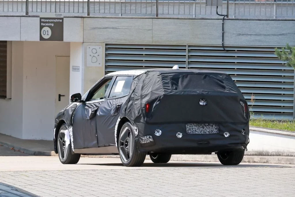 El Kia EV4 también tendrá una carrocería de cinco puertas 12 Motor16 Kia EV4 Hatchback 10 Motor16