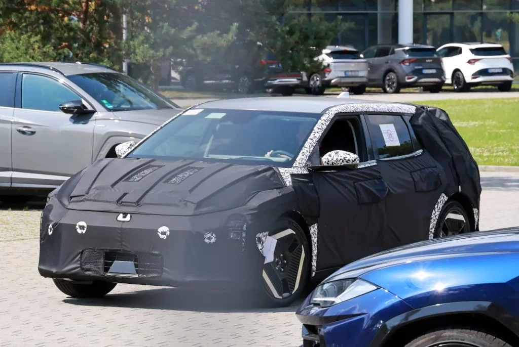El Kia EV4 también tendrá una carrocería de cinco puertas 7 Motor16 Kia EV4 Hatchback 5 Motor16