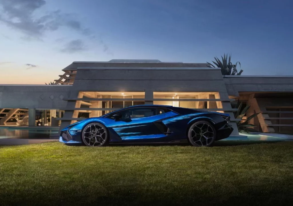LAMBORGHINI REVUELTO OPERA UNICA 4 1 Motor16