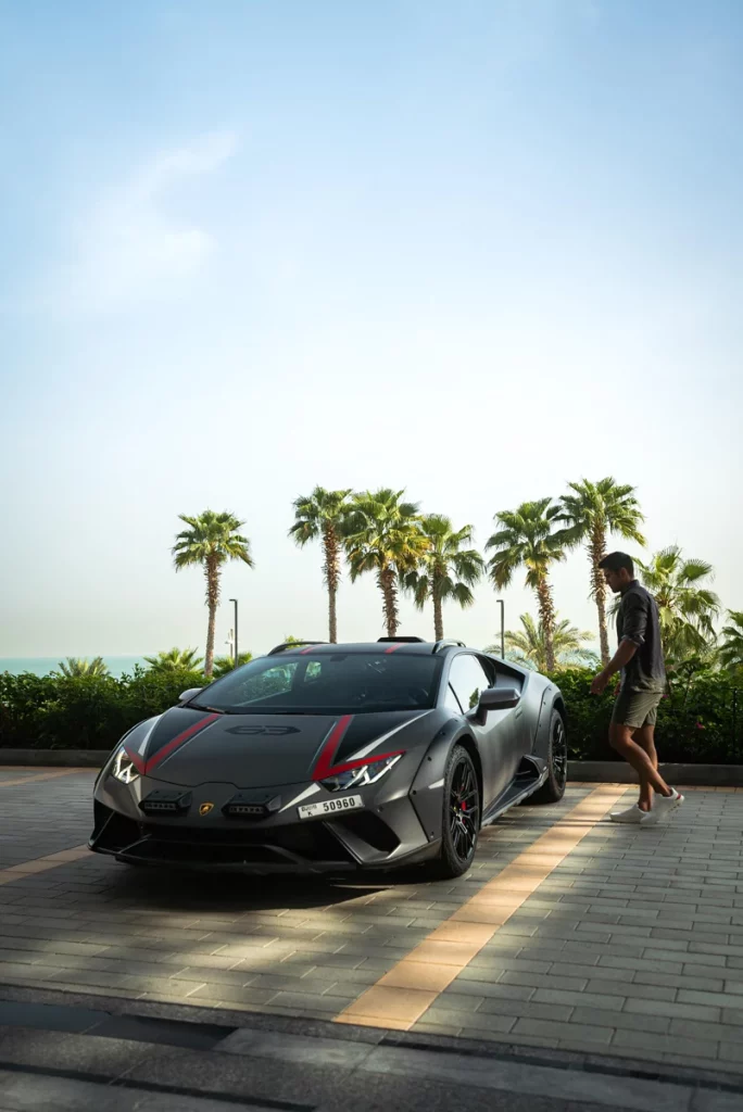 Lamborghini y Orlebar Brown coleccion capsula ropa7 Motor16